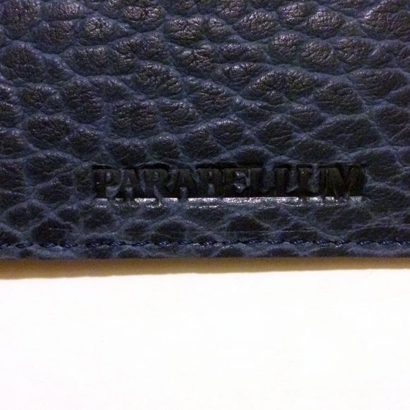 Parabellum Navy Bison Leather Bi Fold Wallet NIB - Picture 3 of 7